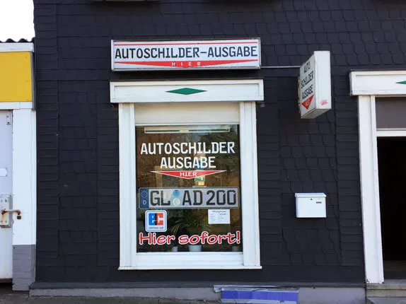 Außenansicht vom Kooperationspartner von Buffalo Autoschilder in Burscheid