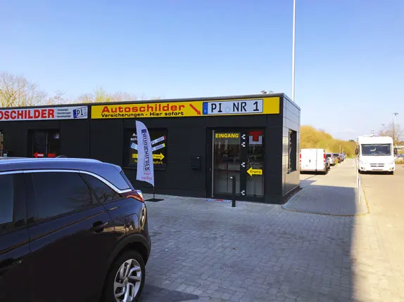 Außenansicht Autoschilder Tönjes in Elmshorn Außenansicht vom Kooperationspartner für Autoschilder Tönjes in Elmshorn
