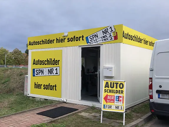 Außenansicht Forst Schilderpartner für Autoschilder in Forst