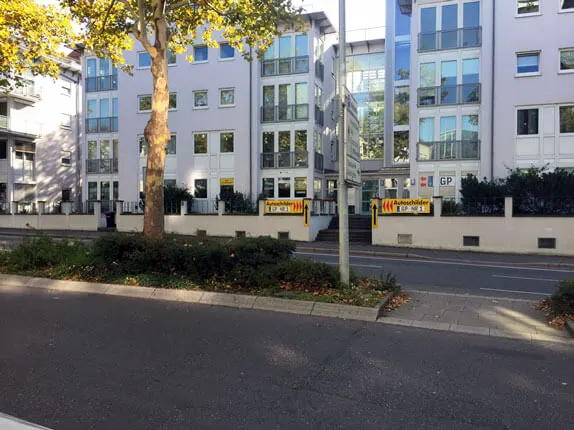 Außenansicht vom Kooperationspartner von Autoschilder Steininger in Göppingen