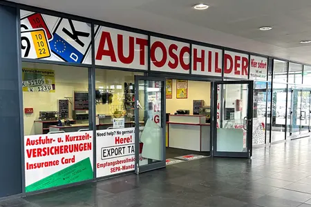 Außenansicht vom Kooperationspartner für Autoschilder Tönjes in Köln