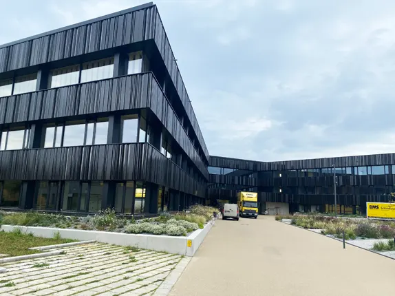 Außenansicht vom Kooperationspartner von Bavaria Autoschilder in Essenbach