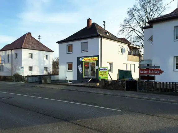 Außenansicht vom Kooperationspartner von Bavaria Autoschilder in Günzburg