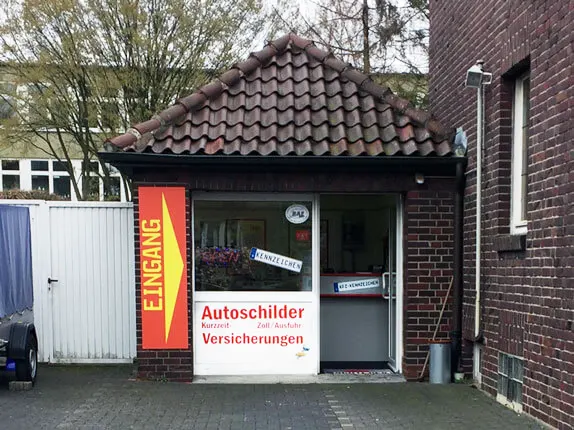 Außenansicht vom Kooperationspartner für Autoschilder bei Schilder Tönjes in Hamm-Heessen