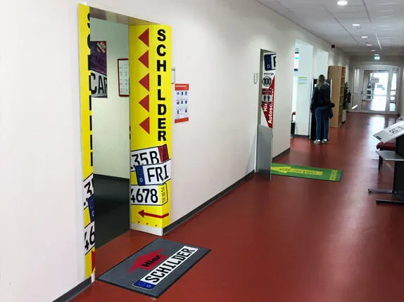 Außenansicht vom Kooperationspartner von Autoschilder Tönjes in Varel