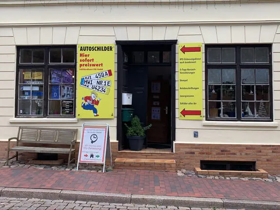 Außenansicht vom Kooperationspartner dem Schilderdienst STK in Stendal