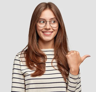 Geben Sie rechts im Konfigurator Ihr Autokennzeichen ein.