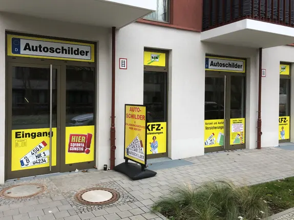 Außenansicht vom Kooperationspartner vom Schilderdienst STK in Berlin-Lichtenberg