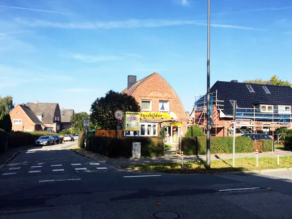 Außenansicht vom Kooperationspartner für Autoschilder Tönjes in Kiel